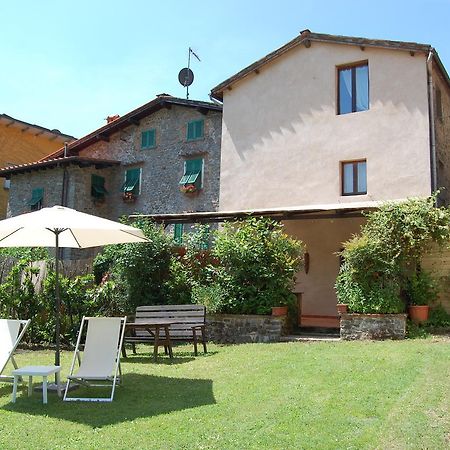 Villa Casa Webb Bagni di Lucca Esterno foto